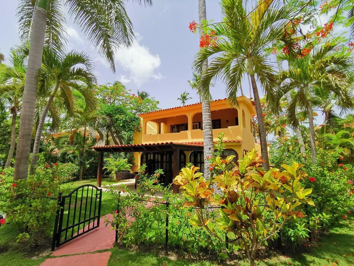פונטה קאנה Resort Tropical Villas Beach Club And Spa מלון